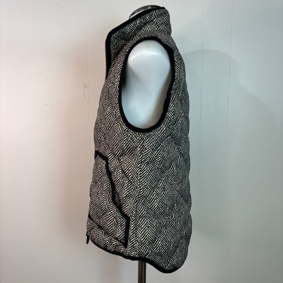 J. Crew Quilted Puffer Vest Small Black Ivory Herringbone Down-Filled Preppy - Picture 5 of 9